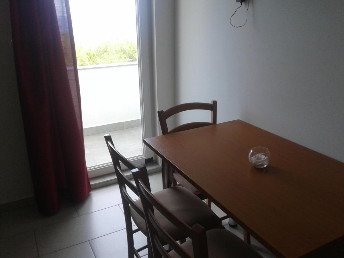 Apartmani Petra Primosten Luaran gambar